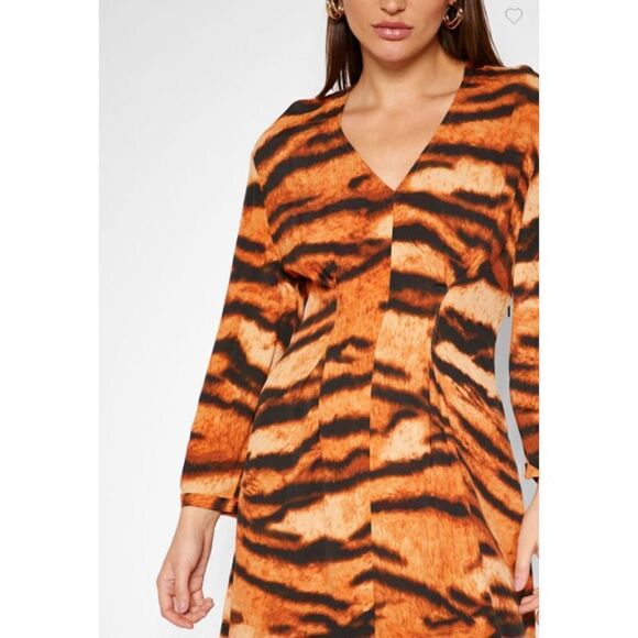 Tiger Print Dress Animal Viscose US 6 Or Medium - Picture 2 of 9